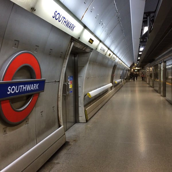 Southwark underground sign